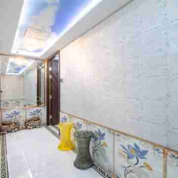 SKY INN(Tsim Sha Tsui Store C2 EXIT) Others