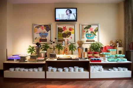 Huangshan Golf Hotel