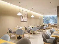 Homeinn · neo (Shenyang Imperial Palace Liu Laogen Grand Stage) Hotels near Shenhe