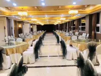 Echarm Hotel (Hong'an Zidong Xincheng) Hotels in Hong'an