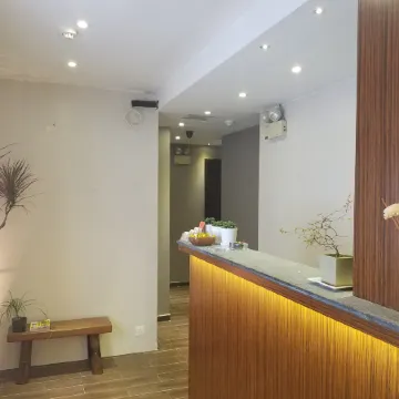 Kam Mum Guest House Отели рядом с достопримечательностью «Стадион «Монг-Кок»»