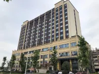 Huayue Hotel Các khách sạn gần Hongyuan Square