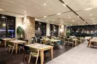 金鬱金香艾佛龍仁飯店 - 早餐