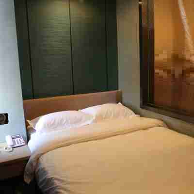 Yanqi Yindu Business Hotel (People's Square) Rooms