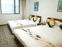 上海择一酒店 - 豪华舒适双床房