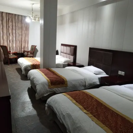 Tongjiang Jinniu Business Hotel
