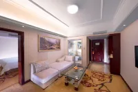 Huacheng Hotel (Shenzhen Pinghu Shuangyong Street Metro Station) Hotels near Pinghu Station