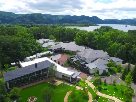 Hakodate Onuma Tsuruga Resort EPUY Отели рядом со станцией JR Nagareyama Onsen station