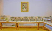 Mandalay Lodge Hotel - breakfast