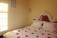 Jianshui Wangle Express Hotel (Gucheng Small Train Store) - Bintang 2