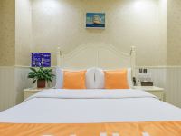 斯普兰酒店(重庆江北国际机场回兴轻轨站店) - 标准大床房
