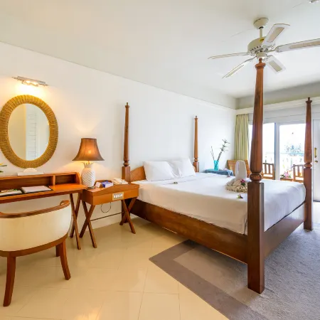 Andaman Seaview Hotel - Karon Beach