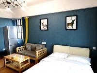 长沙艾舍公寓 - 温馨高级大床房