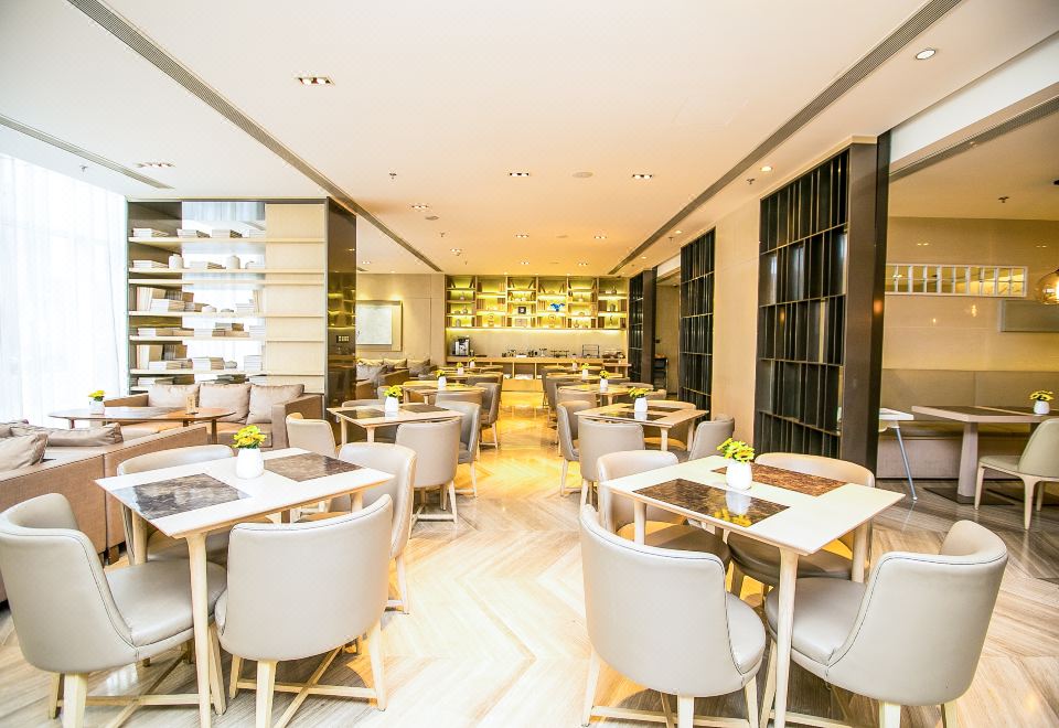 프레이저 스위트 다롄 수영장