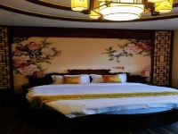 哈尔滨紫居客栈 - 一室圆床房