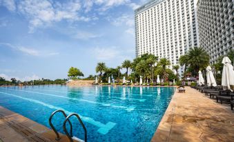 Shengxi Resort Holiday Hotel