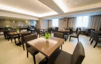 Homeinn Plus Hotel (Jiande Xin'an River Riverside)