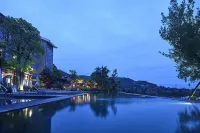 Lotus Hot Spring