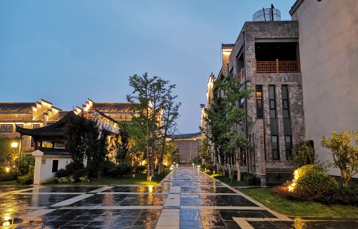 Royal Palace Hotel(Yangtze River Night City Store)