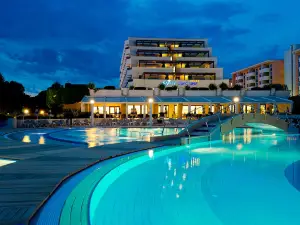 Savoy Beach Hotel & Thermal Spa