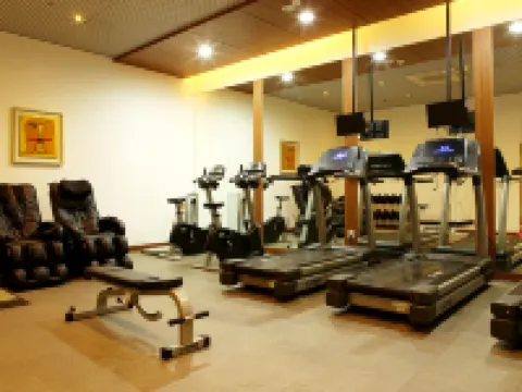 ไอบิส แอมบาสซาเดอร์ ซูวอน โรงแรมในซูว็อน