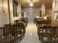 Sanjiang Waterfront Inn
