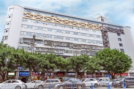 Nanchong Baiyun Hotel