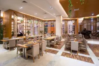 Huatian Hotel - breakfast