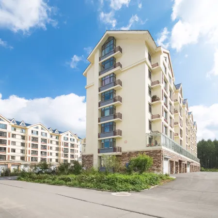 Changbai Mountain, Faraway Home Loft Homestay.