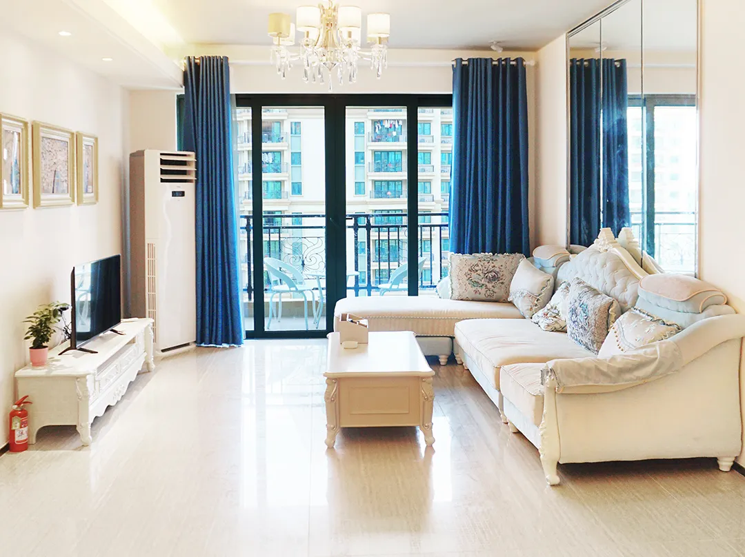 Zaishui Yifang Holiday Apartment - Yangjiang