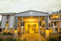 Alba Hotel Meru Các khách sạn ở Nkubu