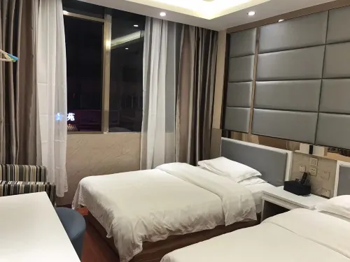 Yujing Shunfa Hotel - Bãi đậu xe