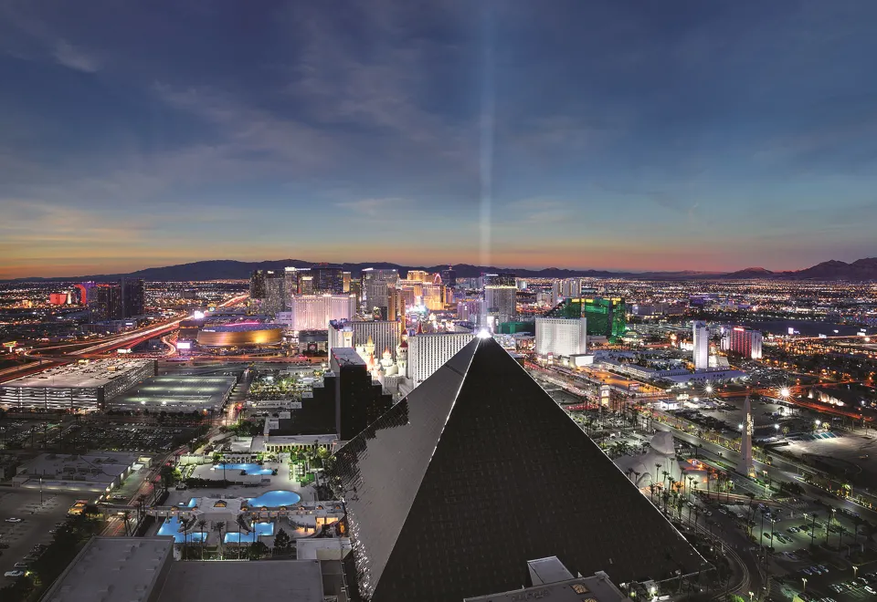Luxor Hotel & Casino - 3-Sterne-Hotelbewertungen in Las Vegas
