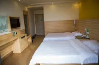 Yicheng Express Hotel (Dongxing Daping Branch)