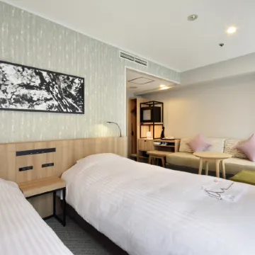 Premier Hotel Cabin Shinjuku Отели рядом с достопримечательностью «Сугинами (специальный район)»