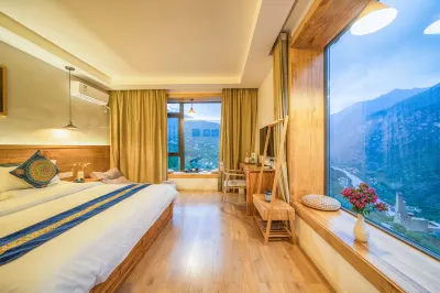 Danba Dianshi · Baoshengju Hostel Hotels in 