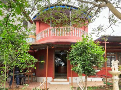 OYO 448 Rose Resort