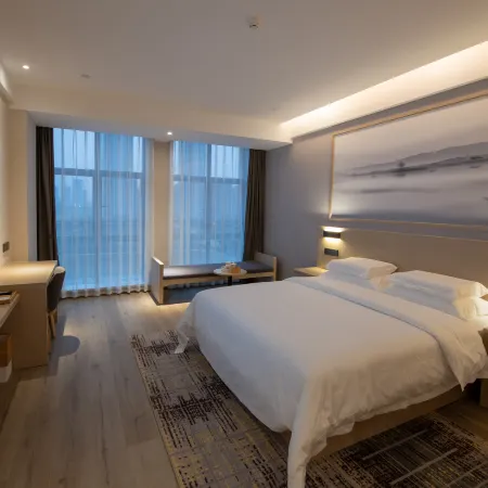 Ya Hotel