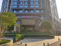 Chenzhou Zhongyi Apartment Hotel - Condos