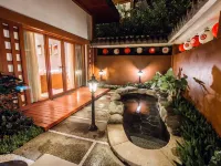 Yisideng Holiday Villa (Enping Hengda Quandu) Hotels near Evergrande Five Nations Hot Spring Town