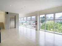 18 Suites Cebu Hotels near Tops