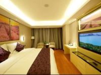 呼和浩特巨东国际酒店 - 豪华大床房