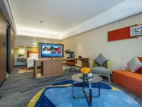 Hampton by Hilton Xiamen Cross-Strait Financial Center Hotellit kohteessa 