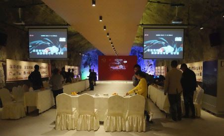 Fengyasong Holiday Hotel - Housity