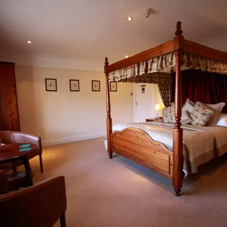 Blacksmiths Arms Inn