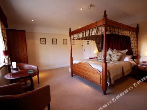 Blacksmiths Arms Inn