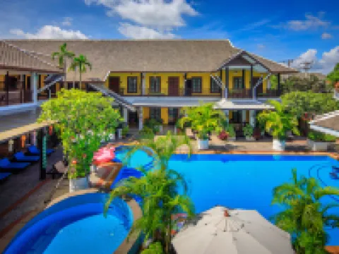 Vdara Pool Resort Spa Chiang Mai Hotels near Hmong Doi Pui Village