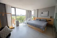 Starlight outside the city · Park Pool Design Homestay (Wu Shu Airport Shop)