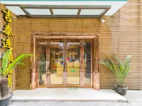Jitai Hotel(Zhizaojuroad Jiuyuan store) Hotels near Shanghai Kande Bilingual Experimental School