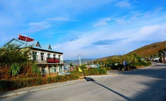 Chaihe Huanyue Hotel